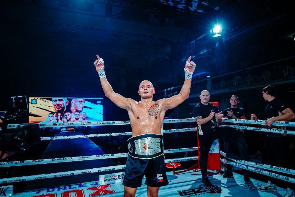 patronboxing_lucerna-730